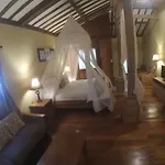1 Bedroom Villa W Private Swimming Pool & Kitchen