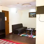 Sankata Hotel And Apartment