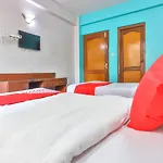 Oyo 552 Hotel President