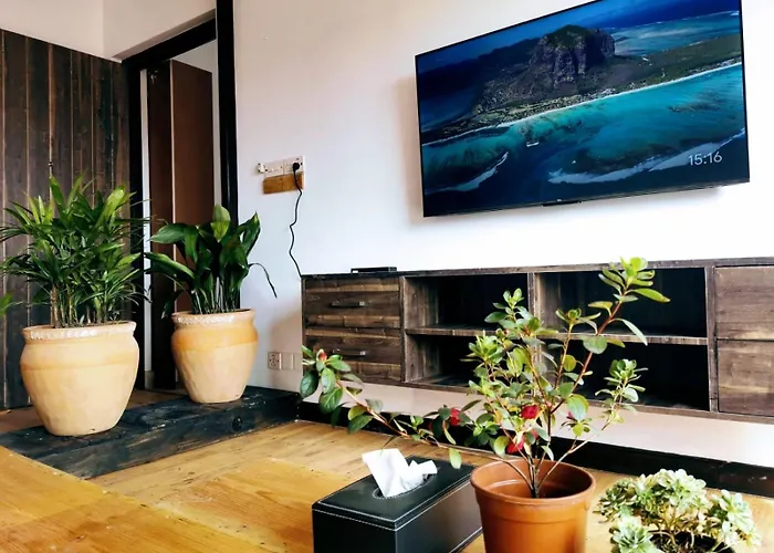 Shalu\'S Residence