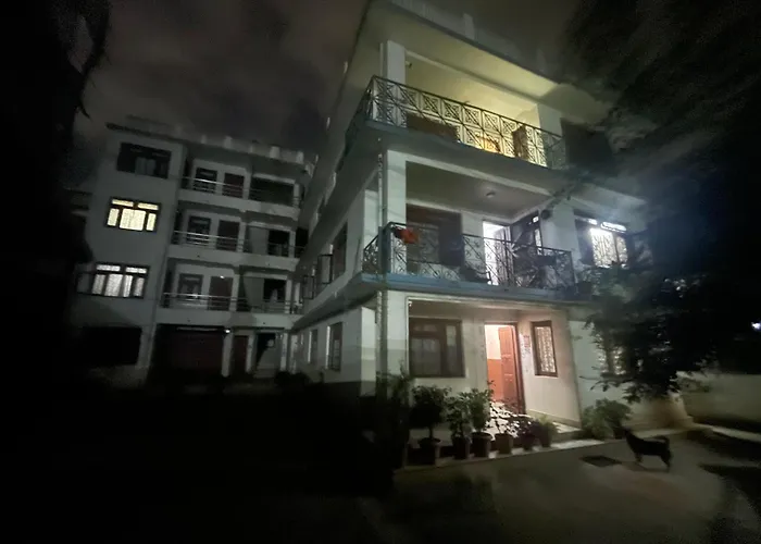 Nirvaan Guest House