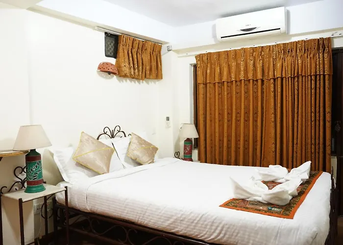Hotel Cosy