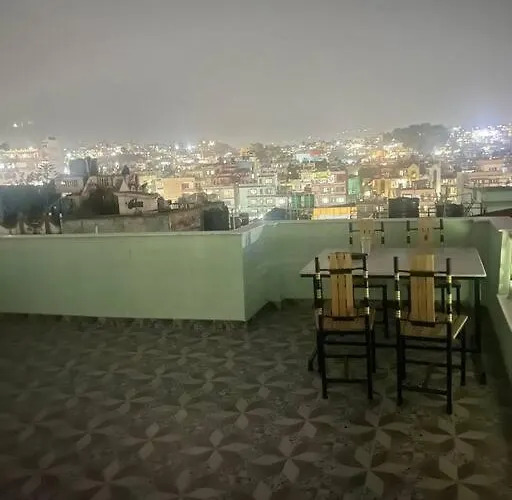 Expediya Holiday House - Full Furnish 2 Bhk Roof Top Flat In Kathmandu