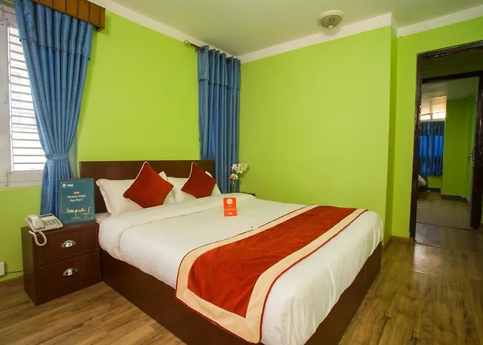Oyo 146 Somewhere Hotel & Resturant