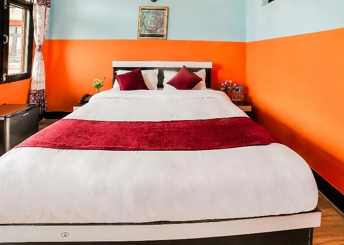 Oyo 239 Hotel Kuti
