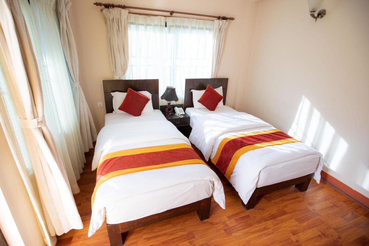 Sunny Hotel