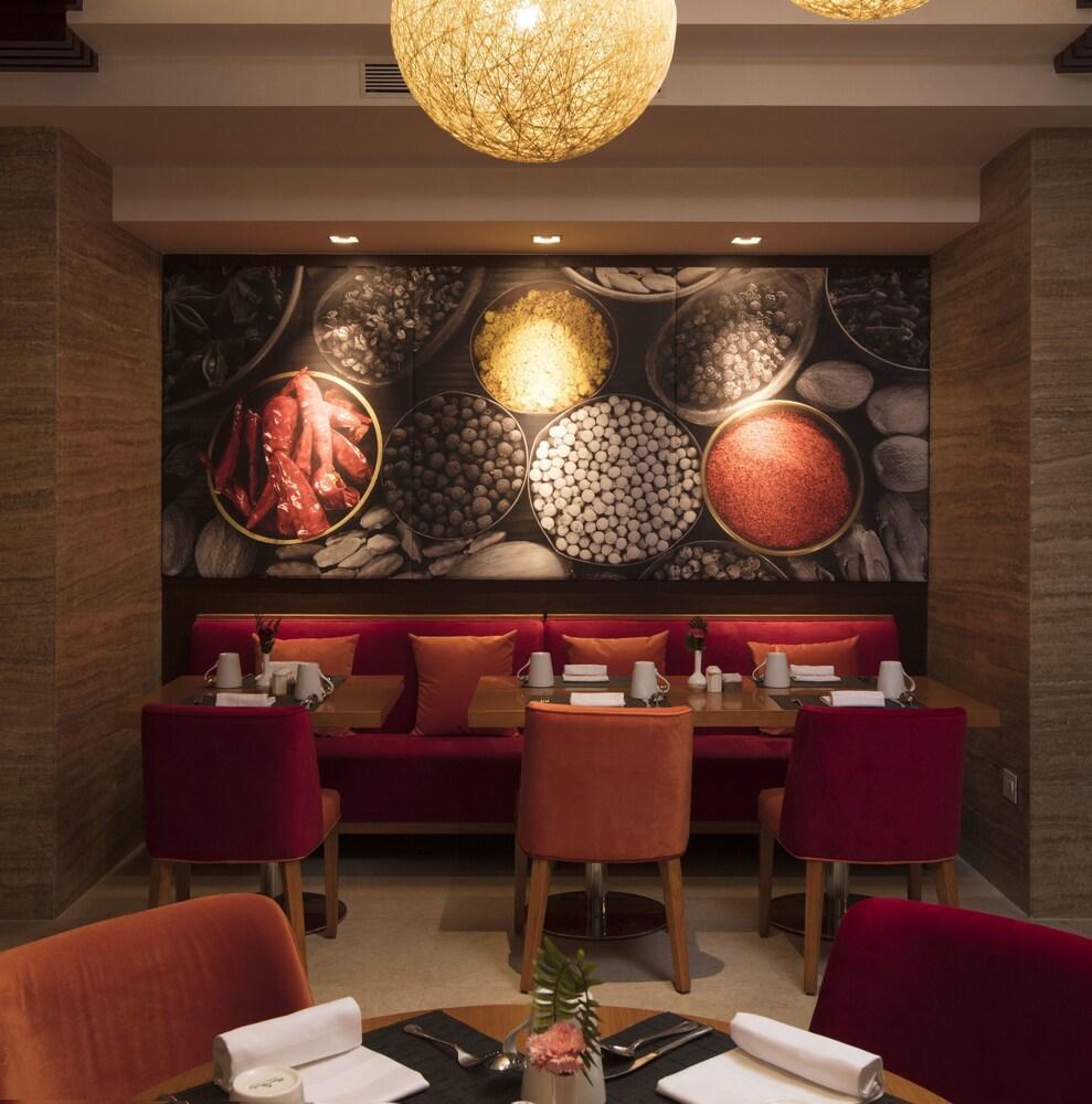 Hotel Royal Singi Kathmandu