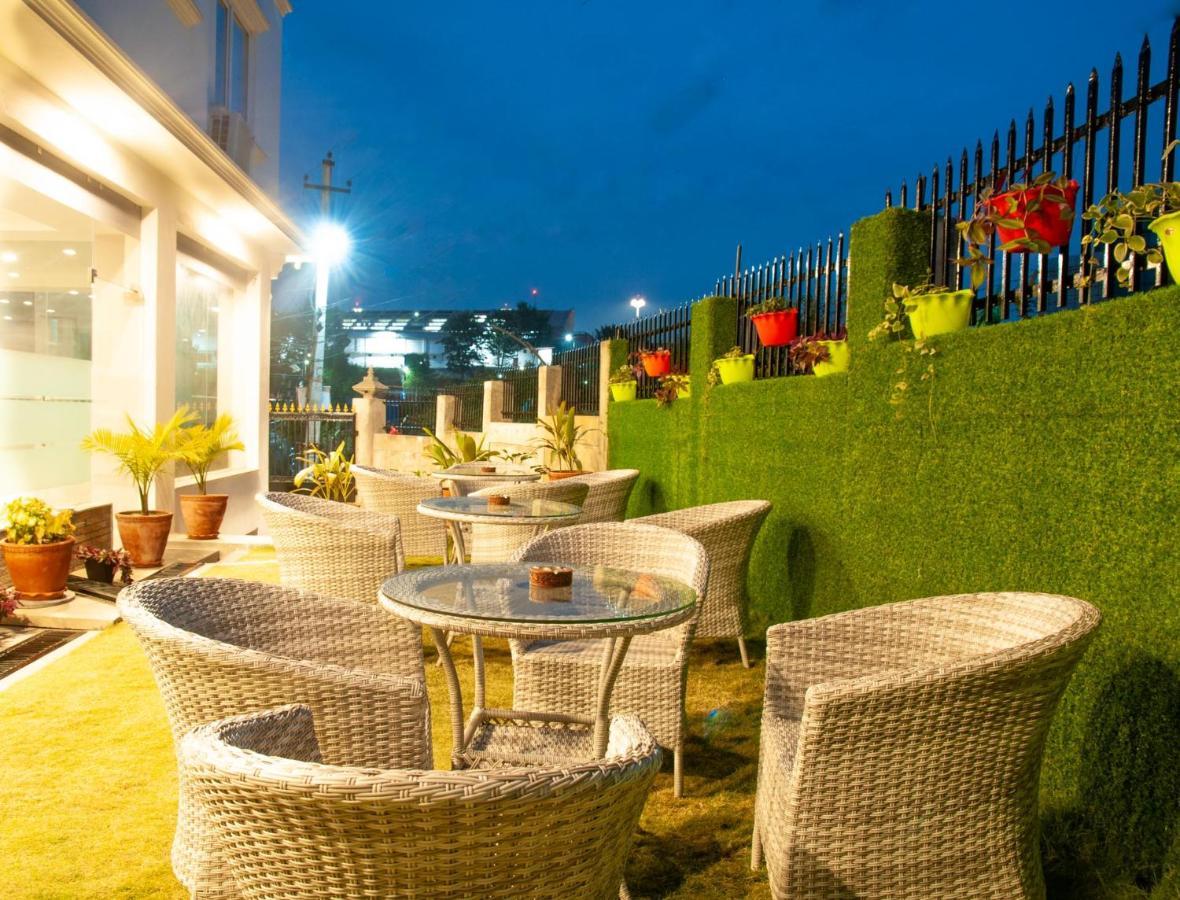 Hotel Krishna 3*