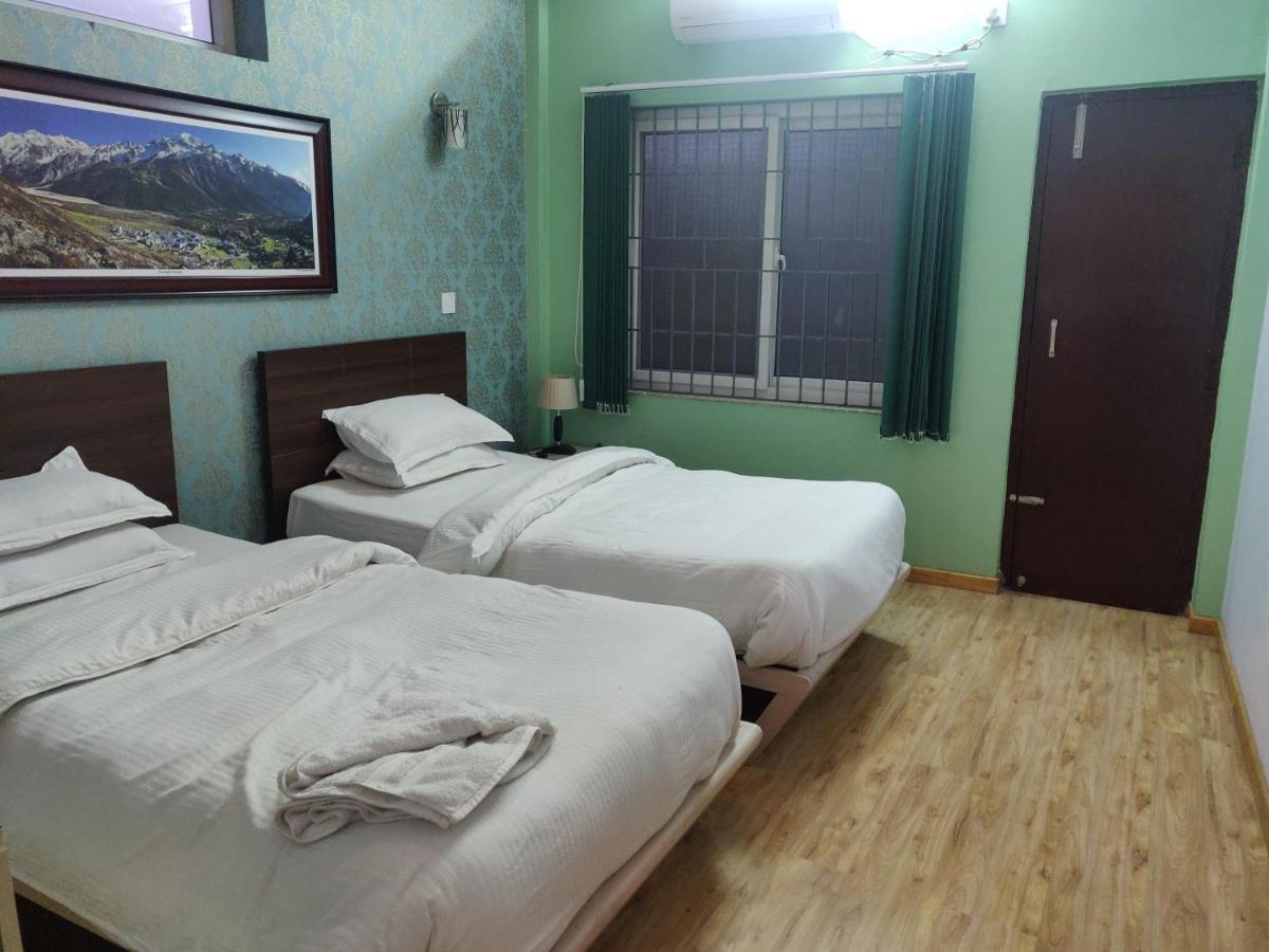 Samakhusi Deluxe