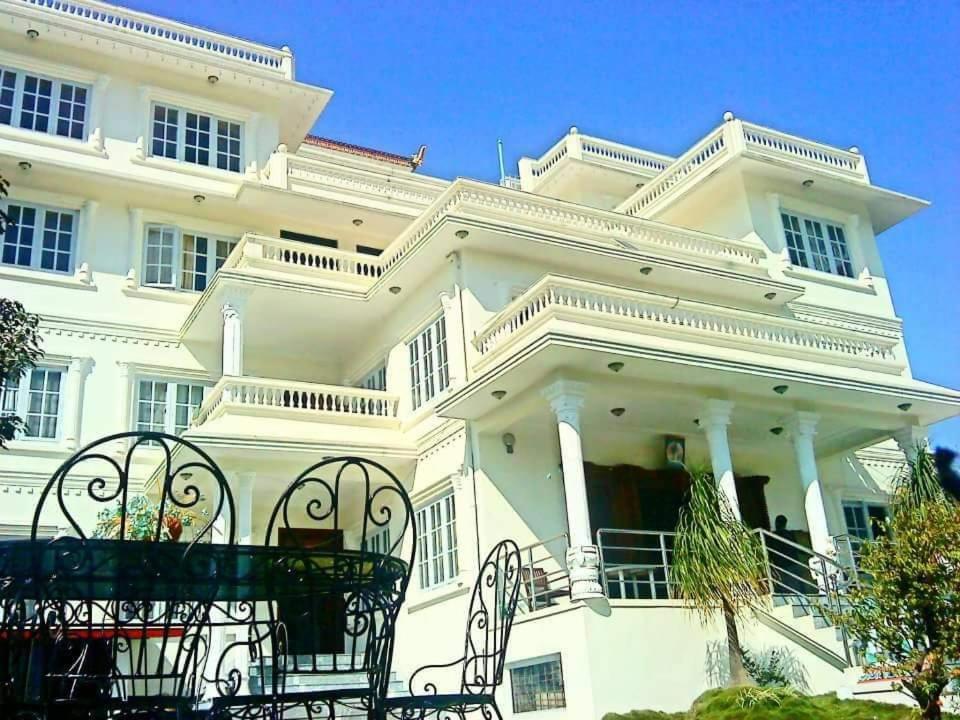 Nobel Peace Hotel *