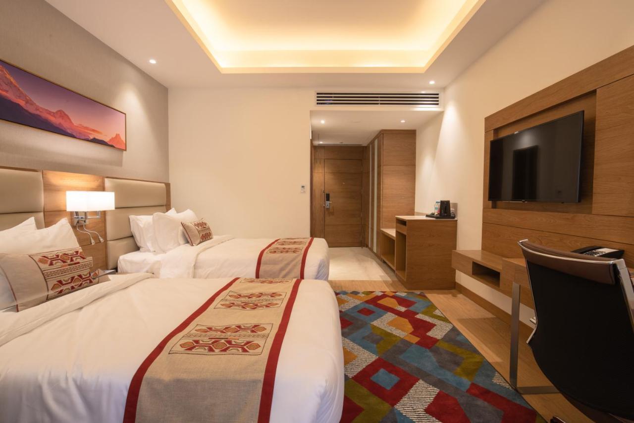 Hotel Ramada Encore By Wyndham Thamel 4*