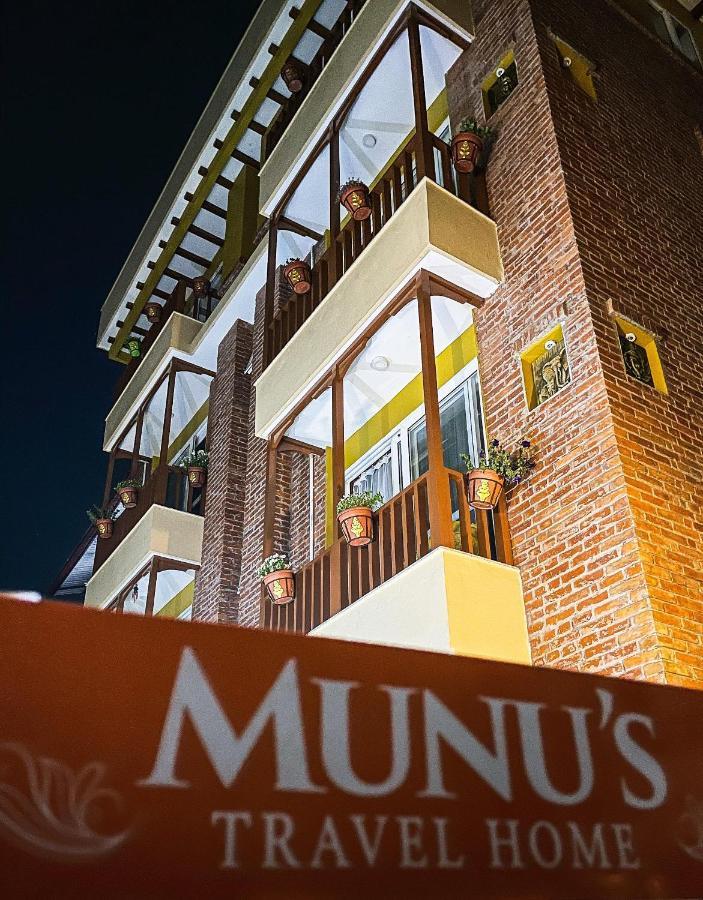 Bed & Breakfast Munus Travel Home