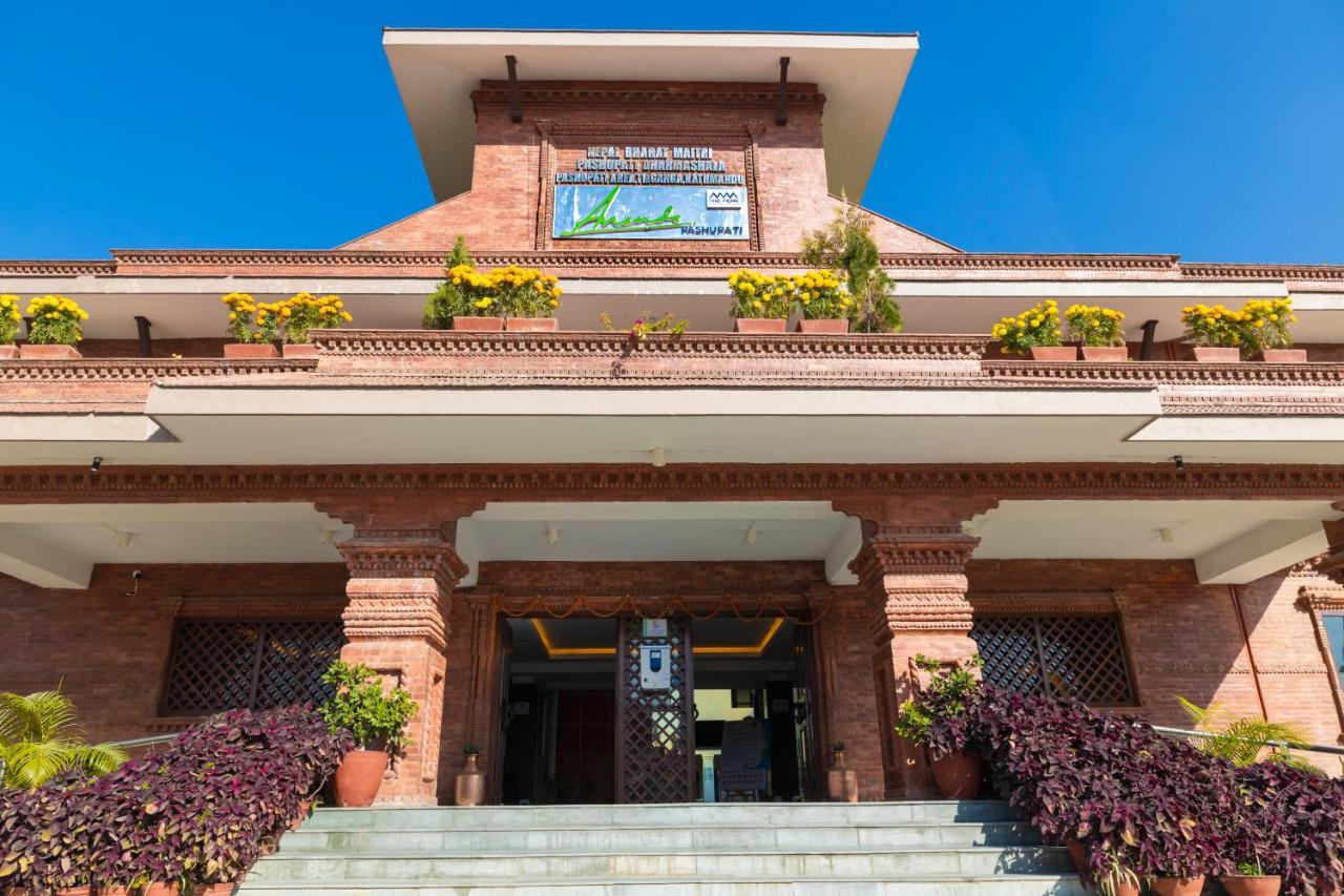 Ananda Pashupati Hotel 4*