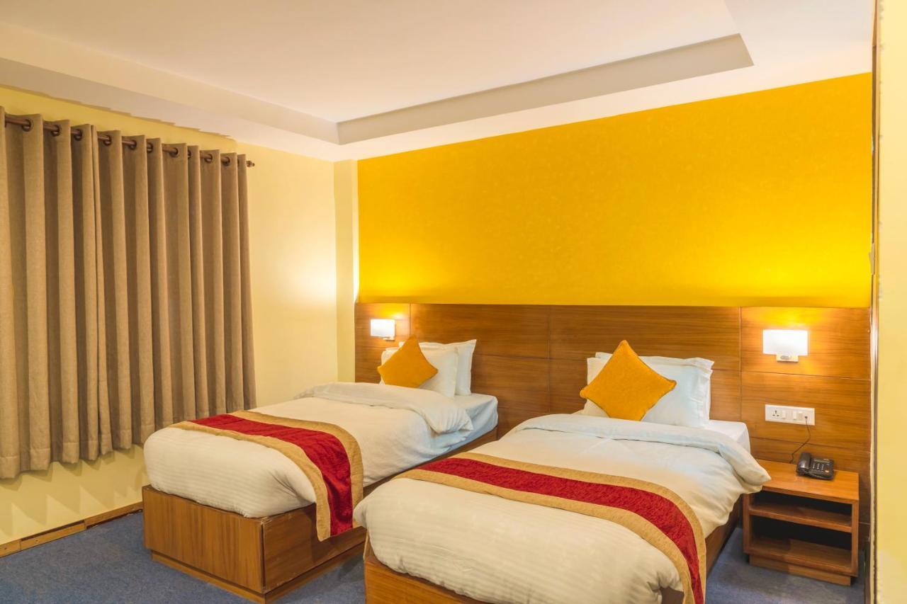 Ananda Pashupati Hotel 4*
