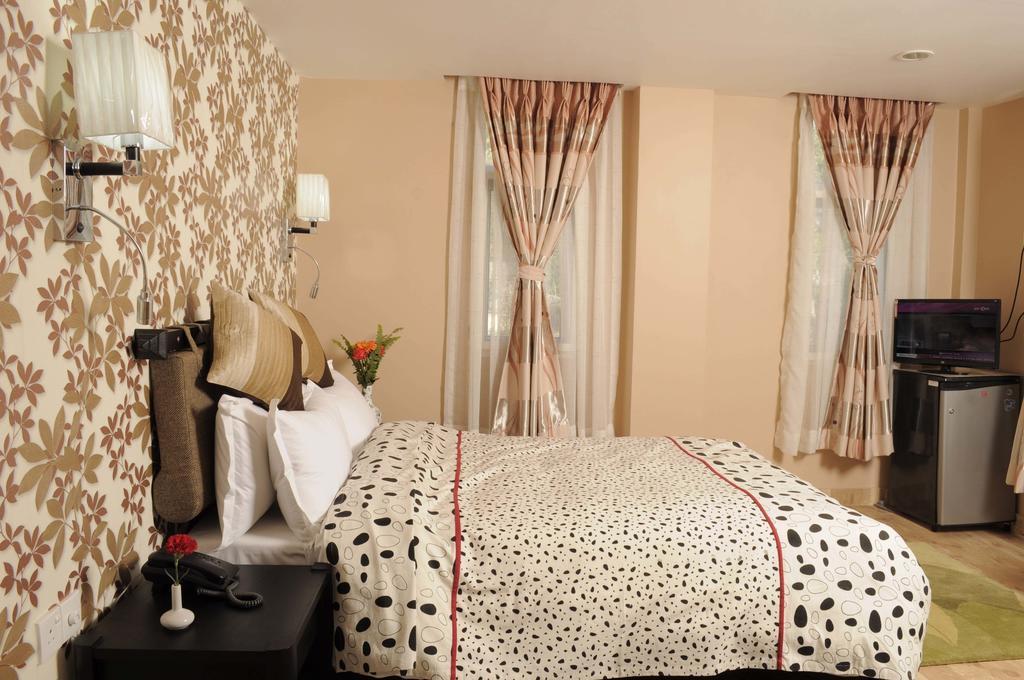 Nirvana Hotel 3*