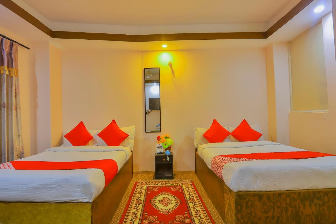 Hotel Oyo 656 Shree Guru *