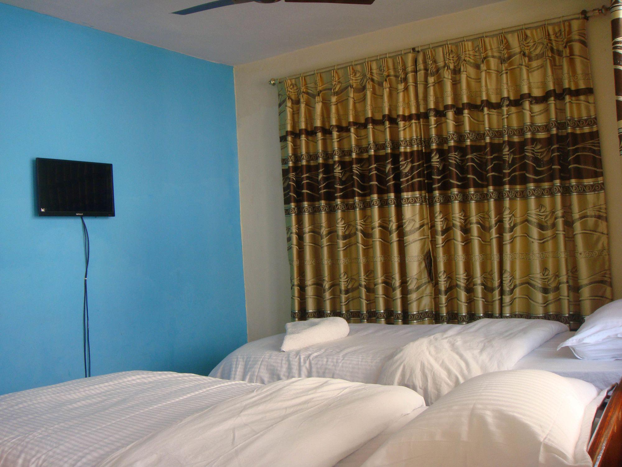 Bed & Breakfast Holy Land Nepal 2*