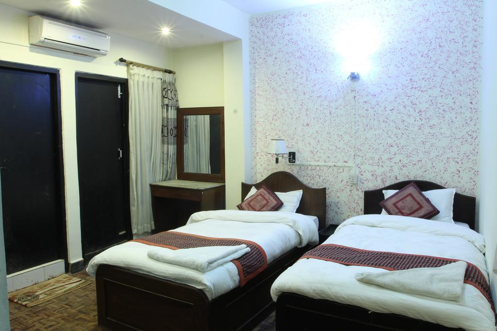 Hotel Peak Point 2*