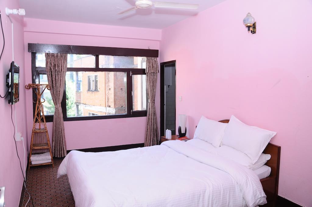 Himalayan Traveller's Inn 2*