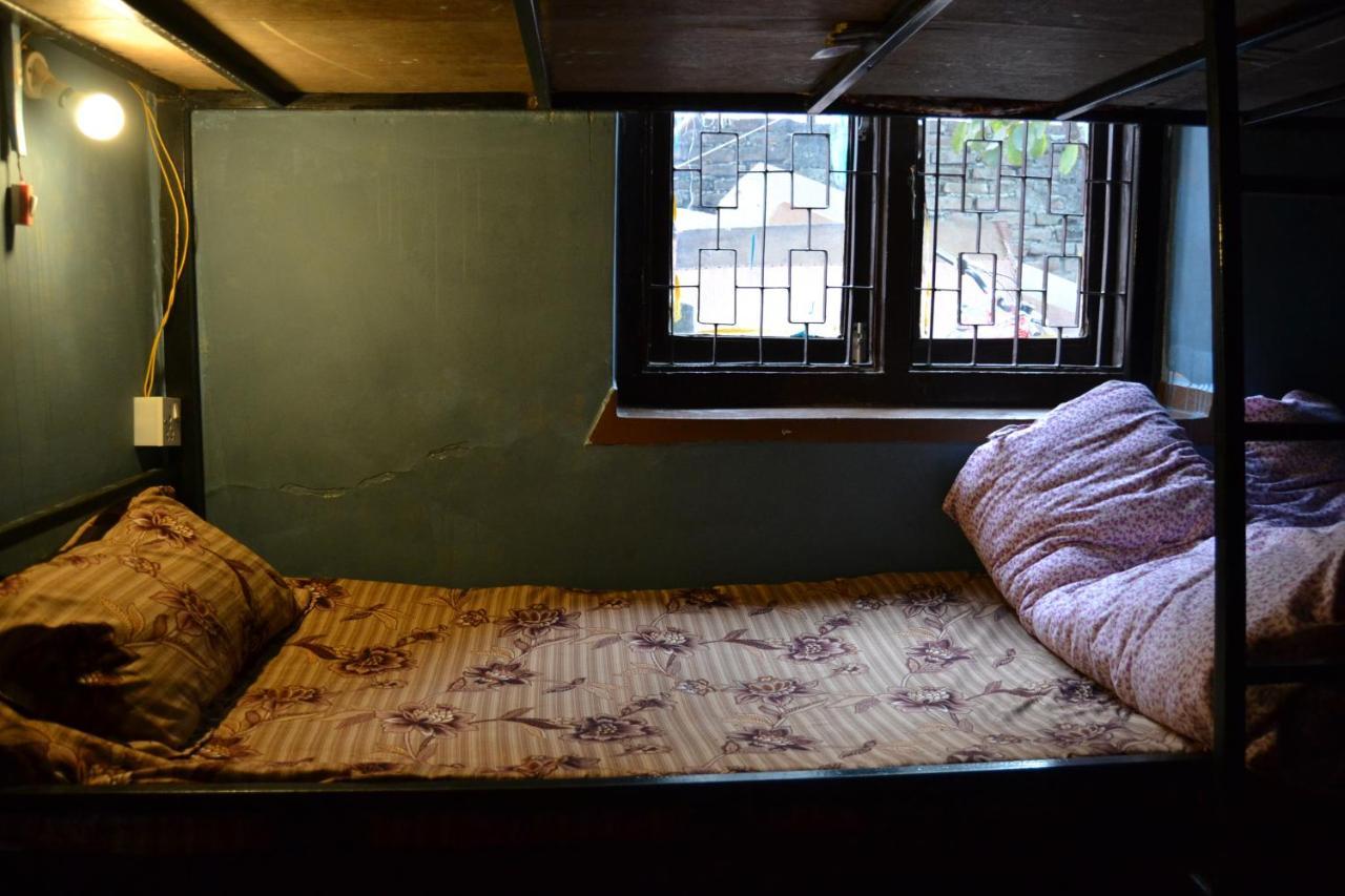 Firefly Backpackers Hostel * Kathmandu