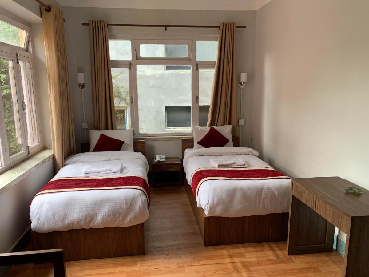 Buddha Nepal Hotel *