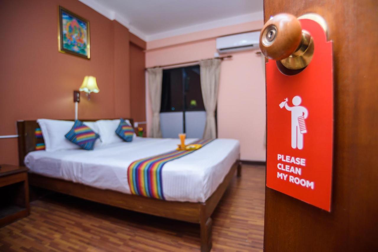 Hotel Embassy