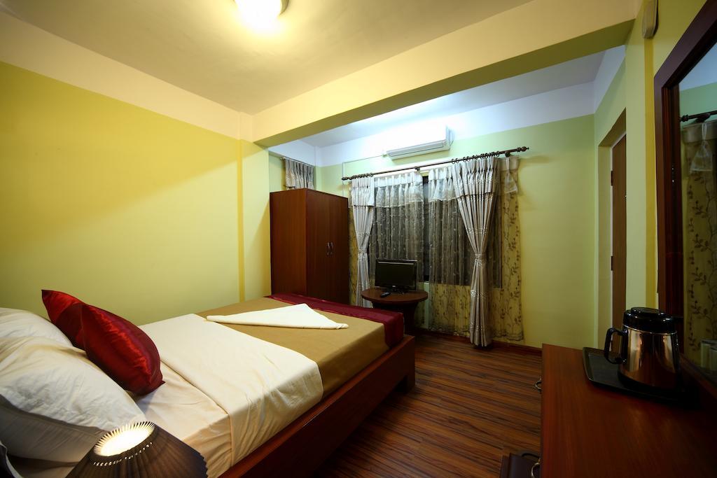 New Panda Hotel 3*