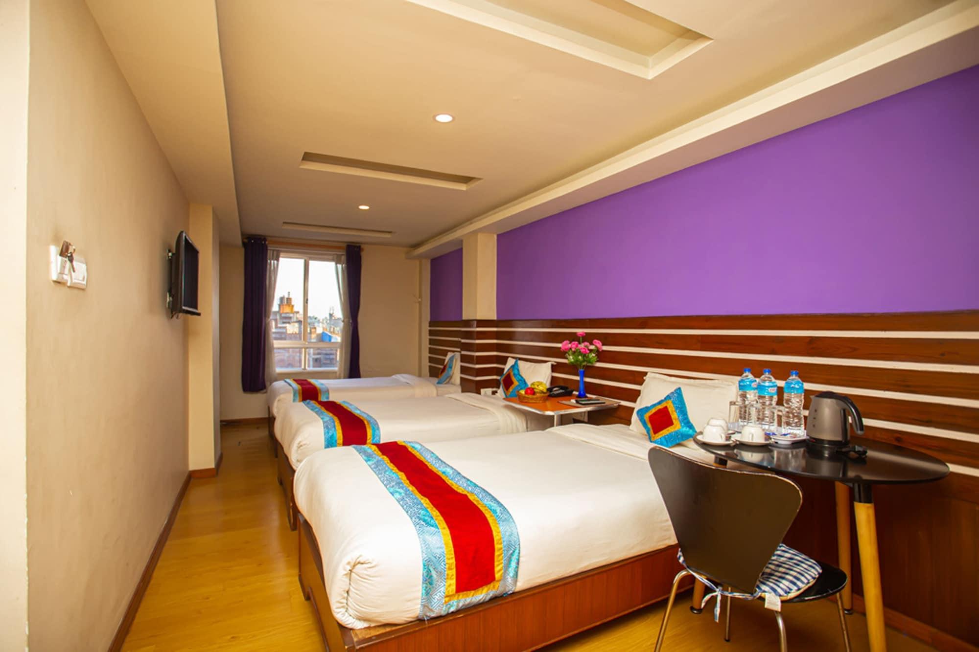 Asian Boutique 3*