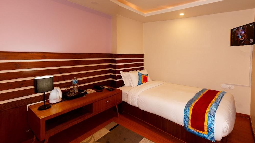 Asian Boutique Hotel 3*