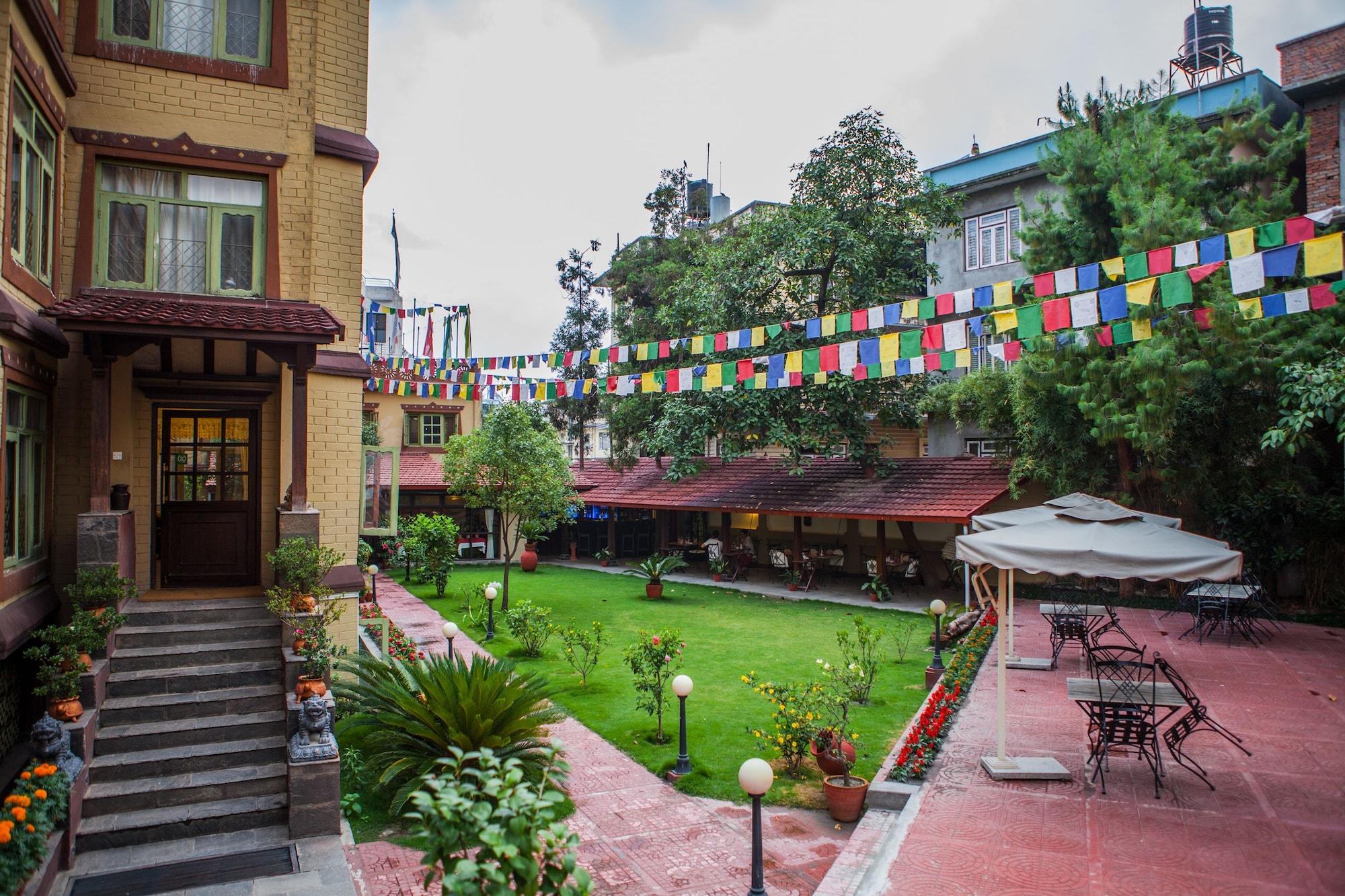 Shambaling Boutique Hotel 4*