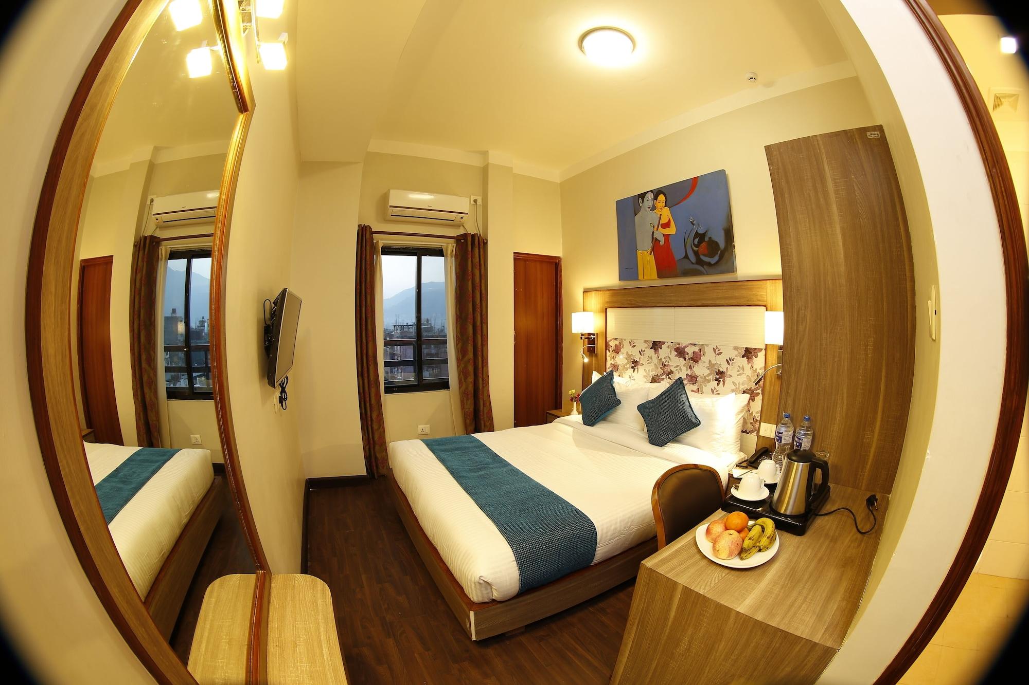 Arts Hotel 4*