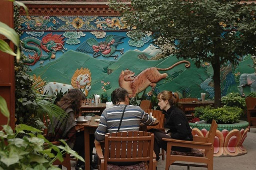 Tibet Hotel 2*