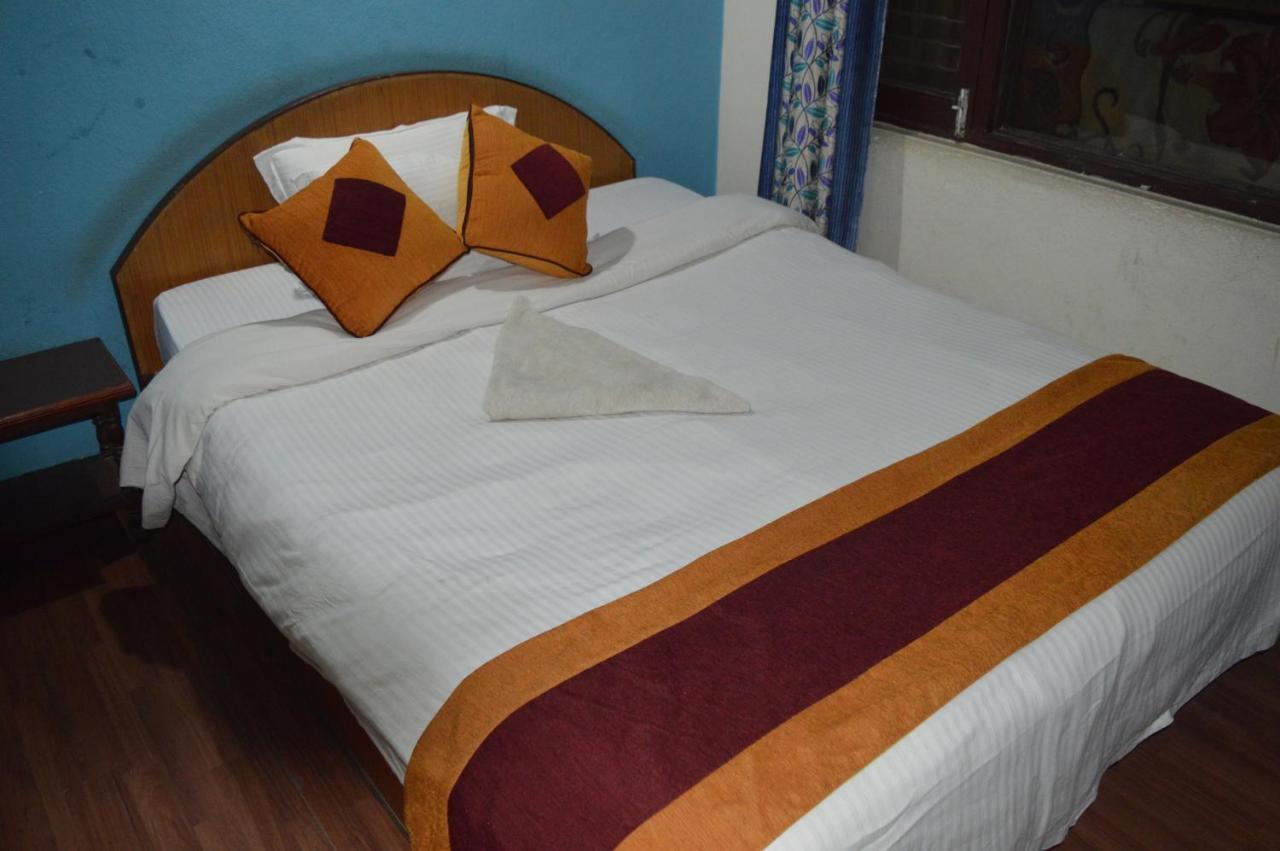 Holy Land Nepal 2*