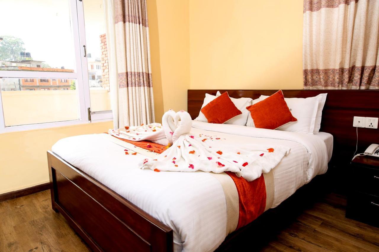 Sampada Garden Hotel 3*