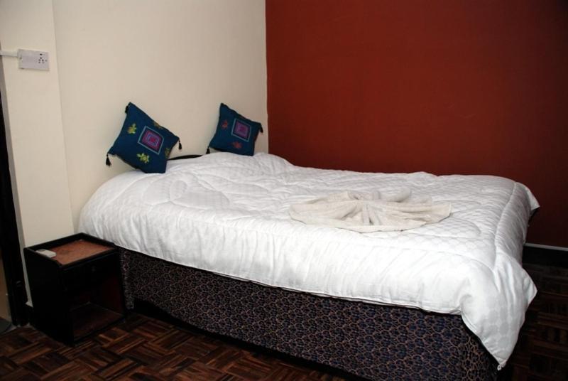 Peak Point Hotel