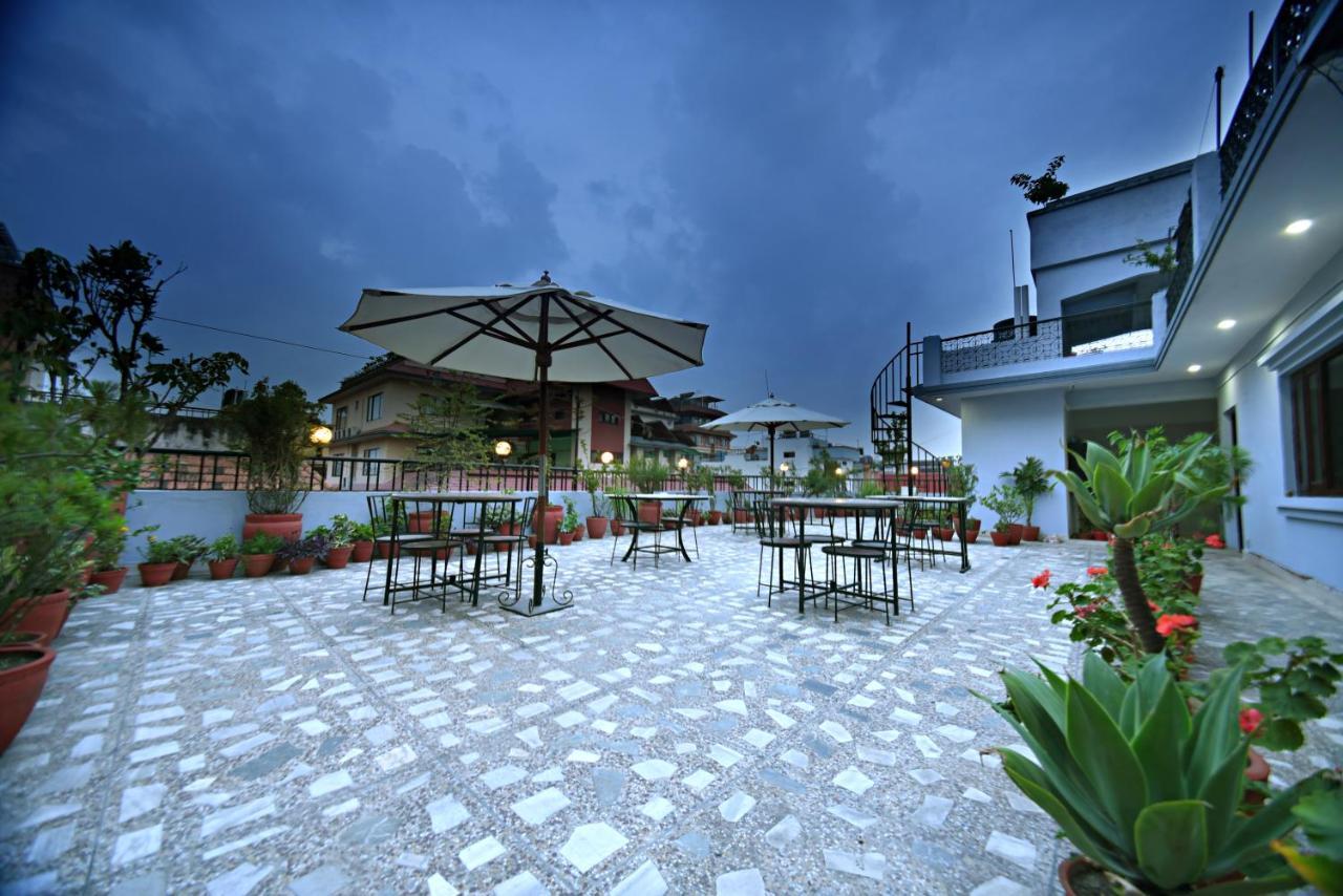 Sacred Boutique Hotel 3*