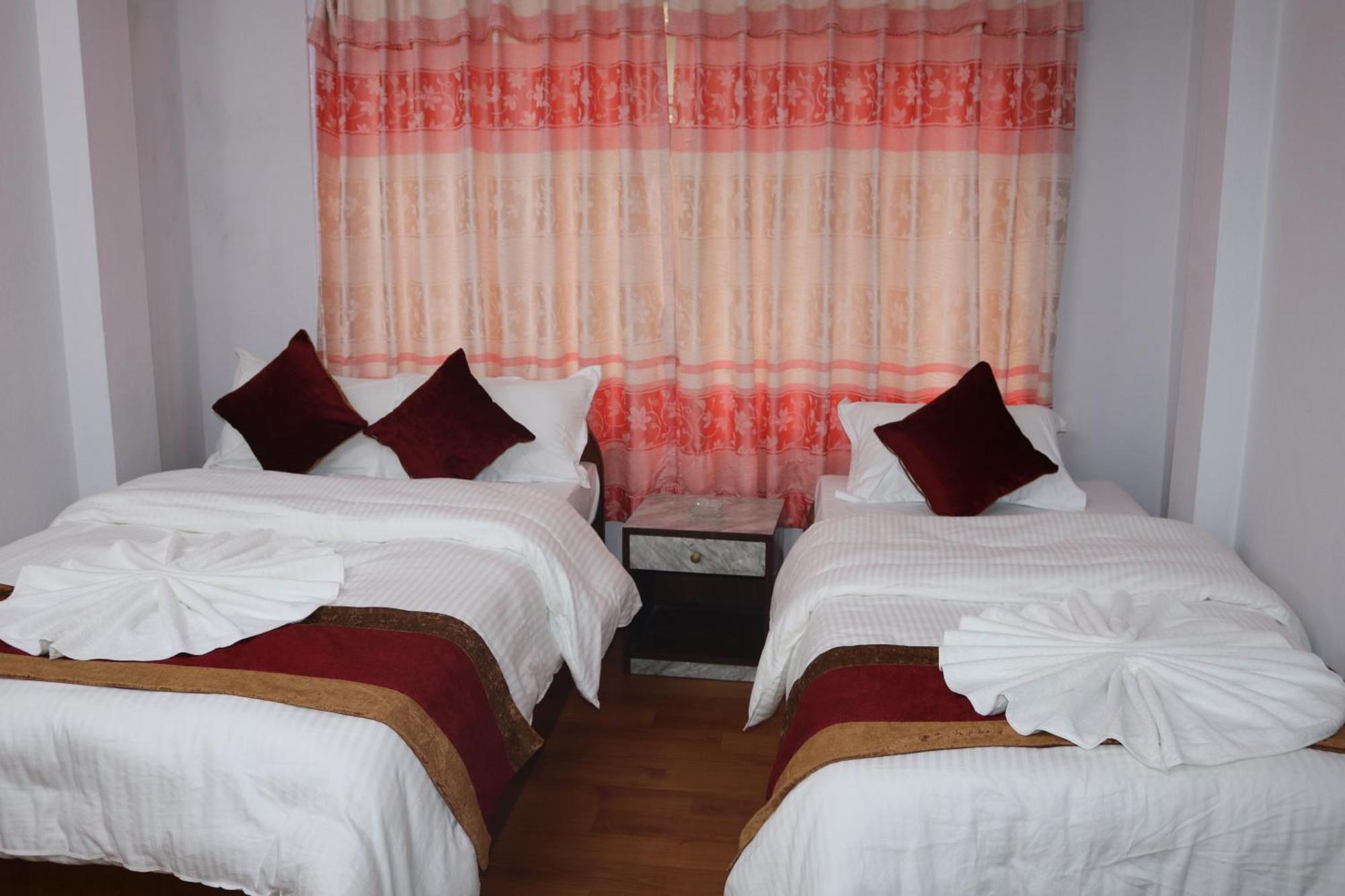 Guest house Om Tara Pvt Ltd 2*