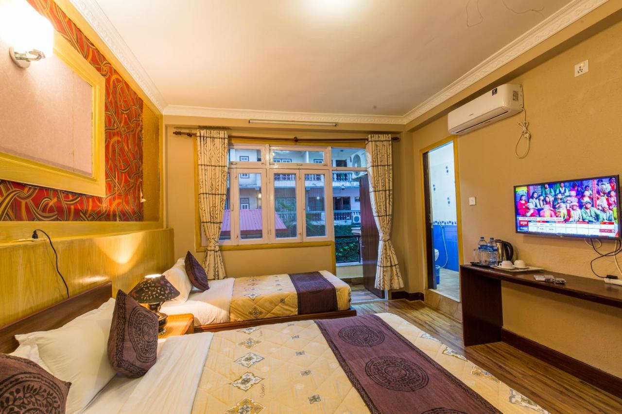 Hotel Acme 2*