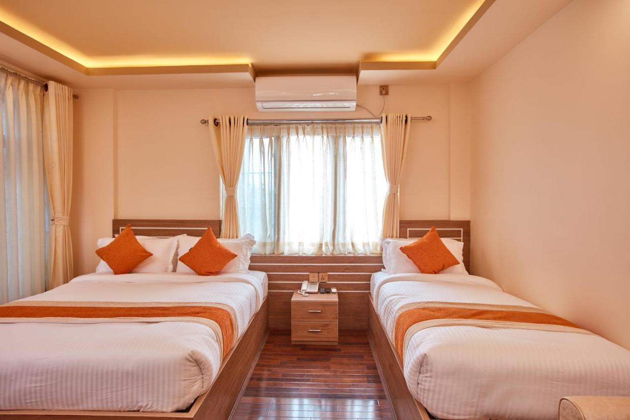 The Samrat Palace - Luxury In Hotel Kathmandu