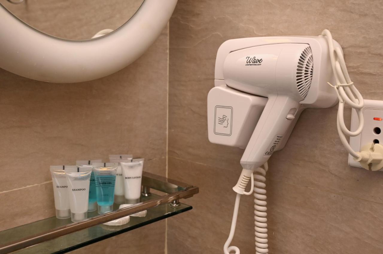 Hotel M Square Pvt.ltd 3*