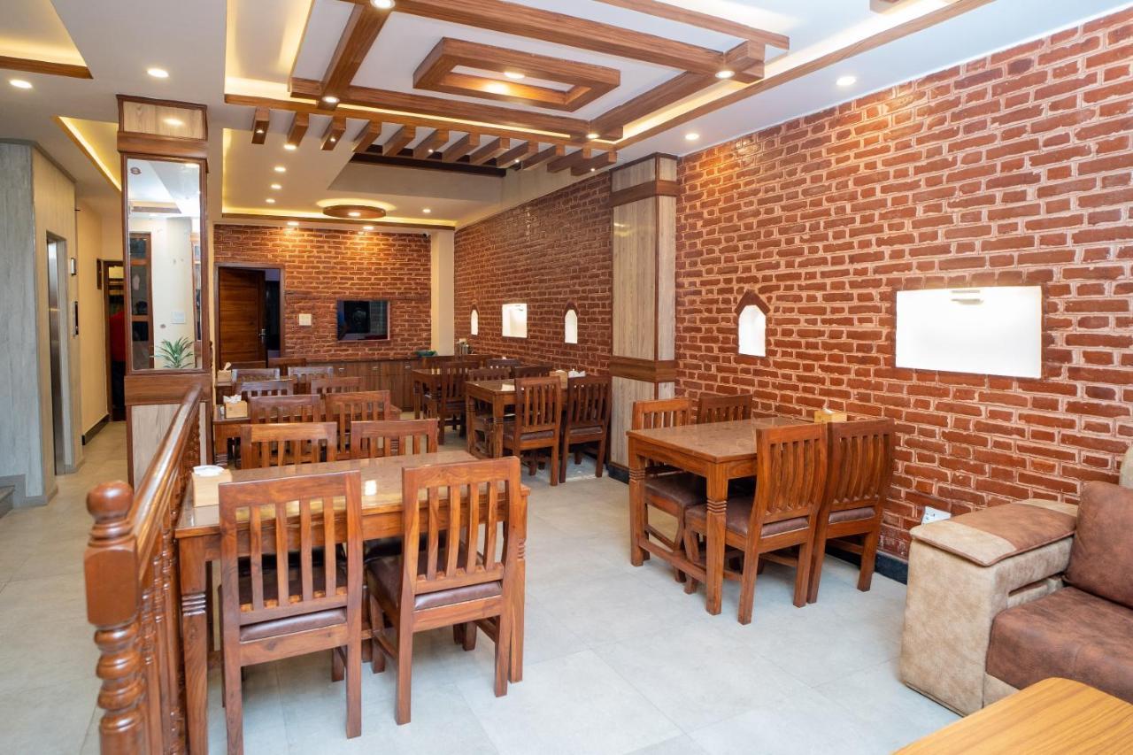 Hotel Madhuban
