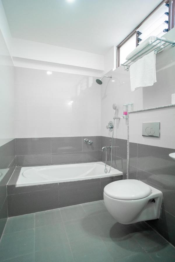 Madhuban Hotel 3*