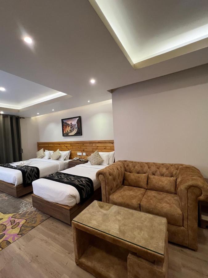 Kesu Hotel *