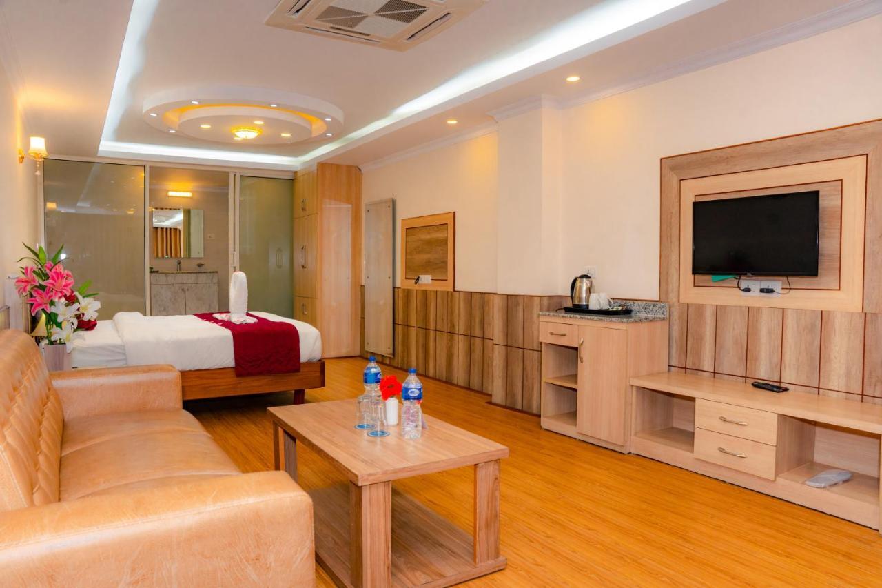 Drishya Hotel 3*