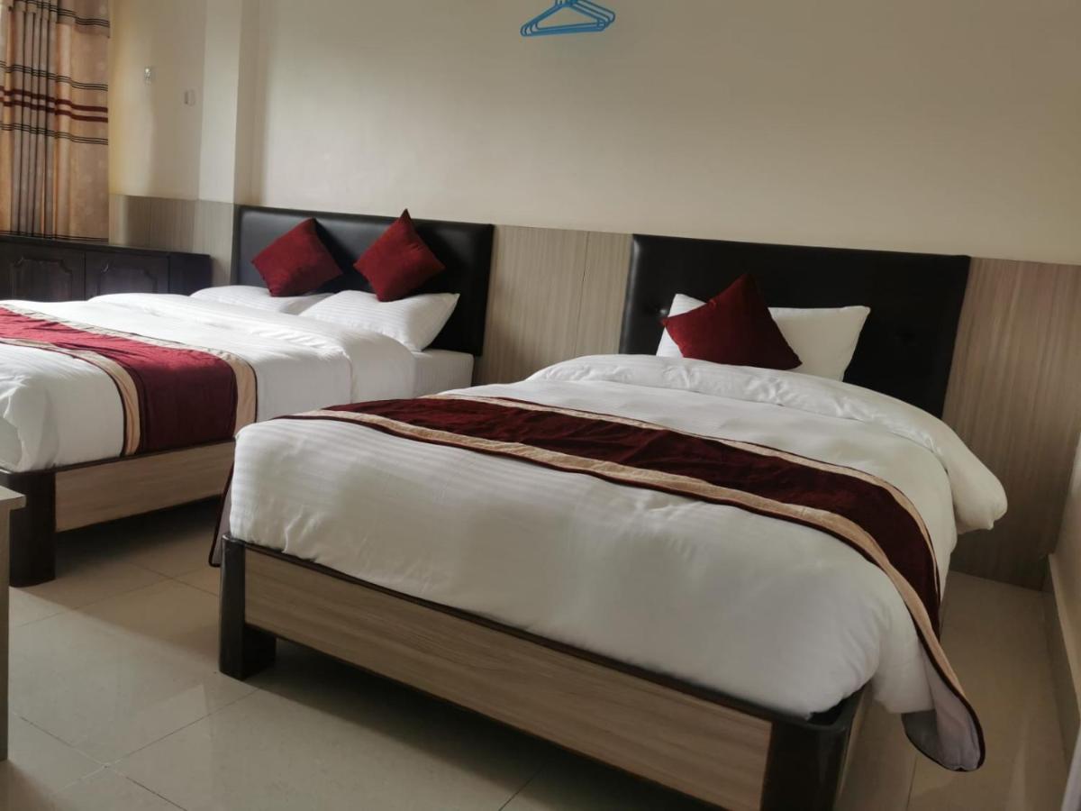Hotel Om Bramha