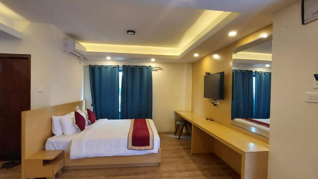 Hotel Grand View