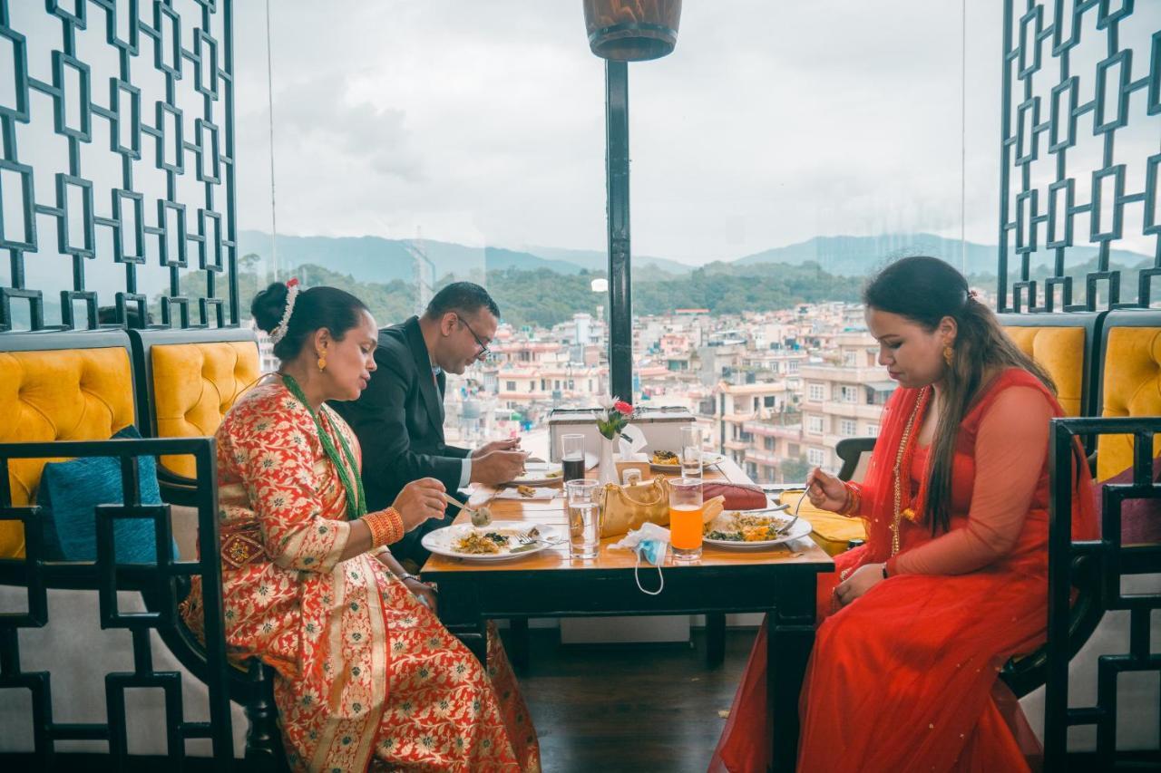 Sng * Kathmandu
