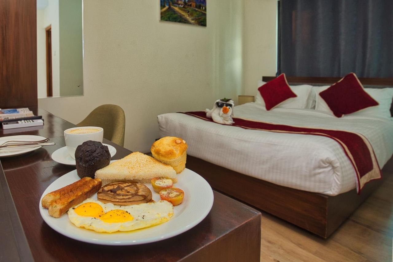 Grand View Hotel 3*