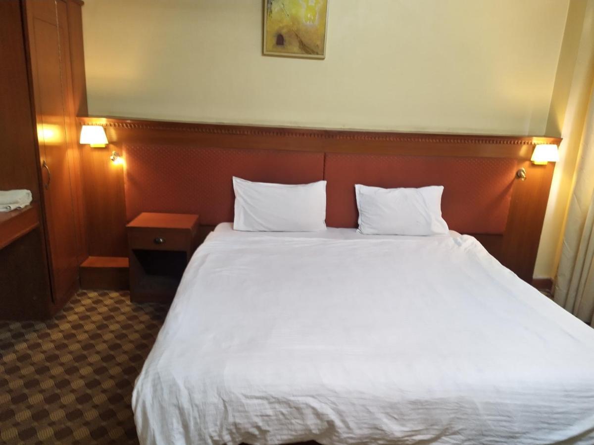 Hotel Jagat