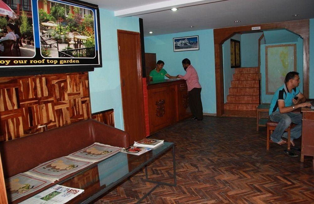 Bed & Breakfast Holy 2*